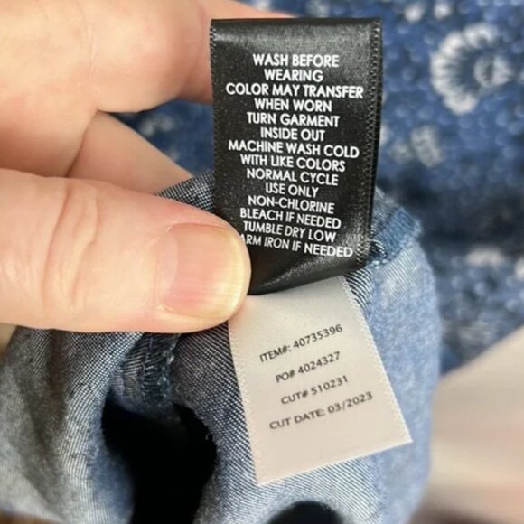 EUC Adorable Chambray Floral Torrid  Sz 2 Dress w/ pockets - Picture 6 of 8